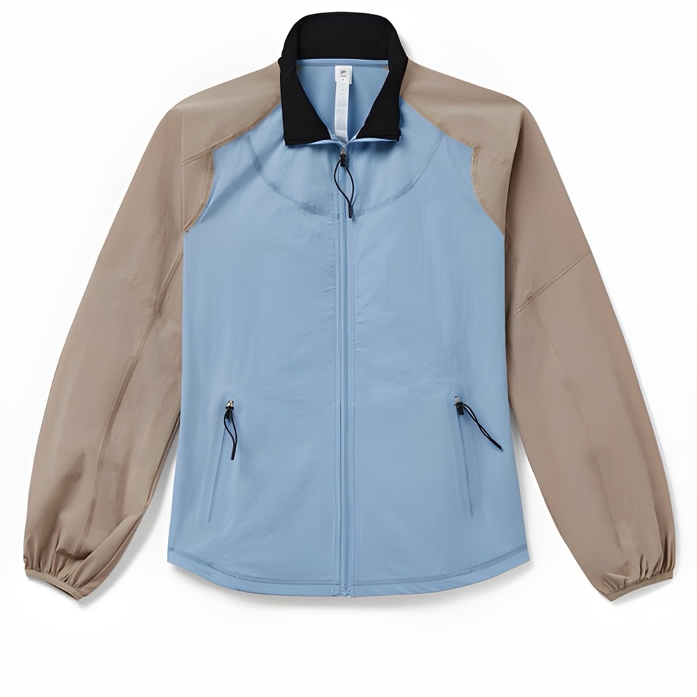 Fila Wild Card Women's Light Blue and Beige Bomber Jacket Size Medium